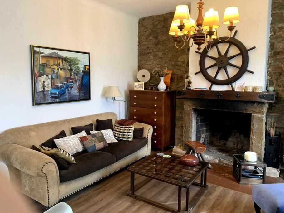 La Casona De Barganaz Βίλα Santiago Del Monte Εξωτερικό φωτογραφία